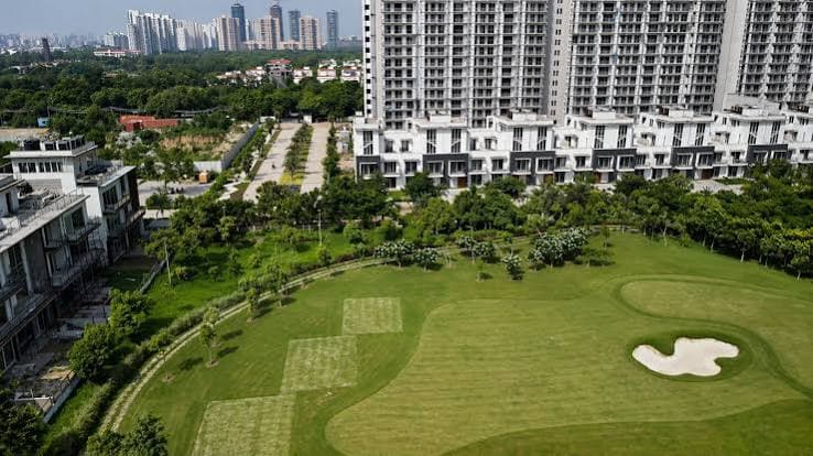 Crown Residences at Godrej Golf Links – 3 & 4 BHK Apartments, Sector 27, Greater Noida — photo 5