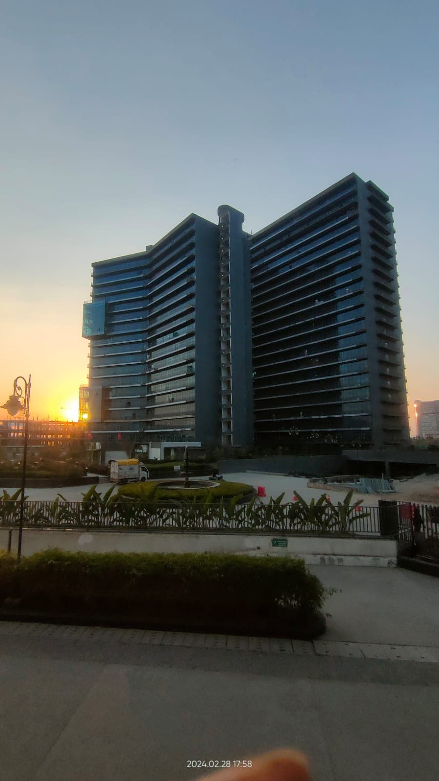 NX ONE – T1 Office Space | NX One Trade Centre, Tech Zone IV, Greater Noida West — photo 3