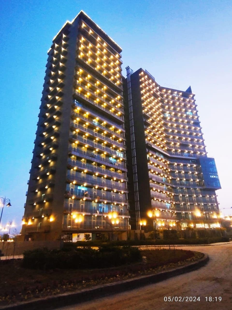 NX ONE – T1 Office Space | NX One Trade Centre, Tech Zone IV, Greater Noida West — photo 11