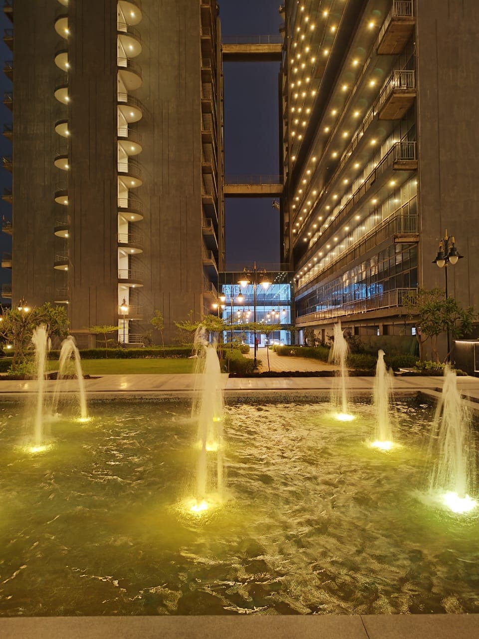 NX ONE – T1 Office Space | NX One Trade Centre, Tech Zone IV, Greater Noida West — photo 16